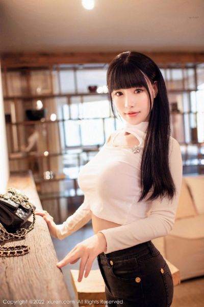 淫劫谜案：警察美娇妻沦陷失贞游戏