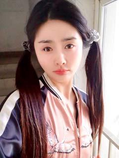 校园的操场上日初恋
