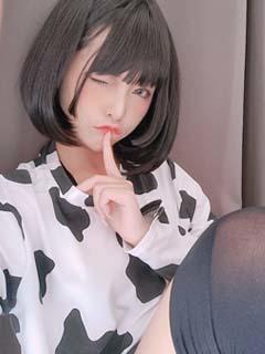 我要出门了，看好你们的女朋友