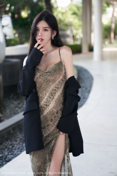 长腿稚颜的女友被又当又立的我给弄丢了