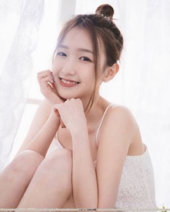 美艳仙女闯世界