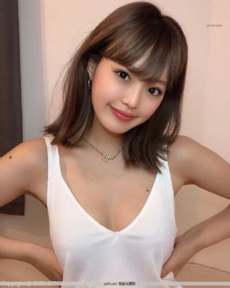 落入圈套的办公室文员