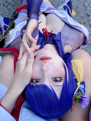 废物阿宅的我不会真的撞上幼幼桃花运吧？(幼女萝莉赛高！)
