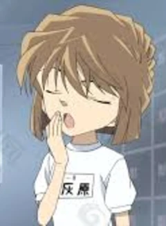 灰原哀被萝莉控捕捉了